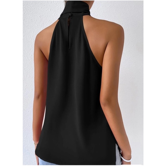 Luxe Neck Tie Halter Tank Top - Picture 9 of 10